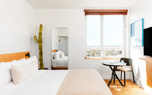 The Hotel June