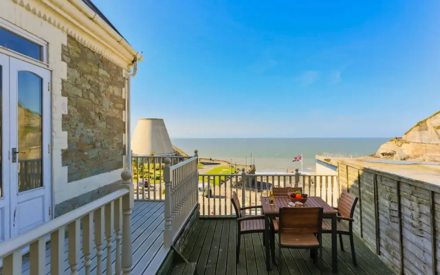 Ilfracombe Raphael 2 Bedrooms