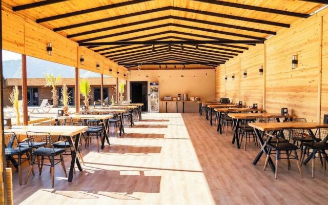 Araz Wooden Concept
