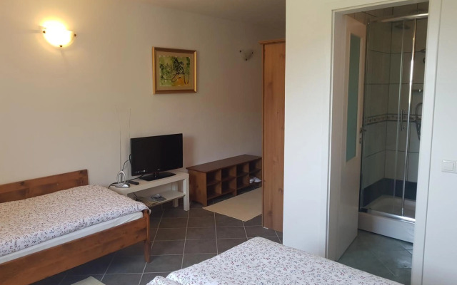 Turisticna Kmetija Kaloh