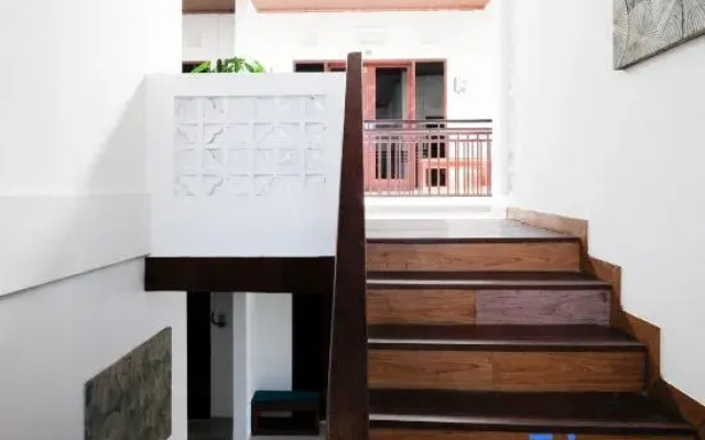 Urbanview Hotel Arta Guna Casa