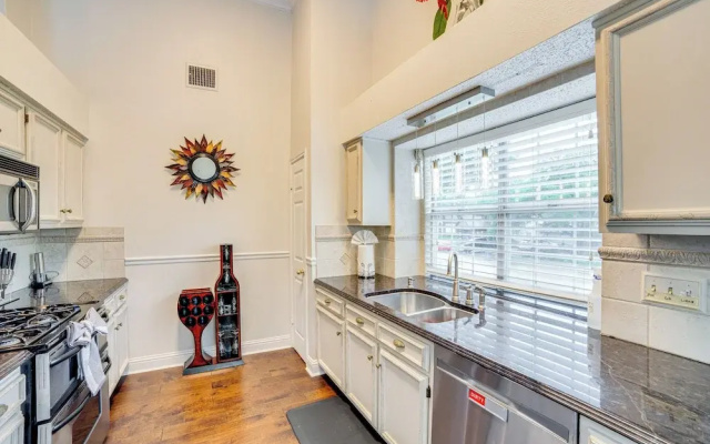 Walk to Lake! Rowlett Escape w/ Fire Pit & Views