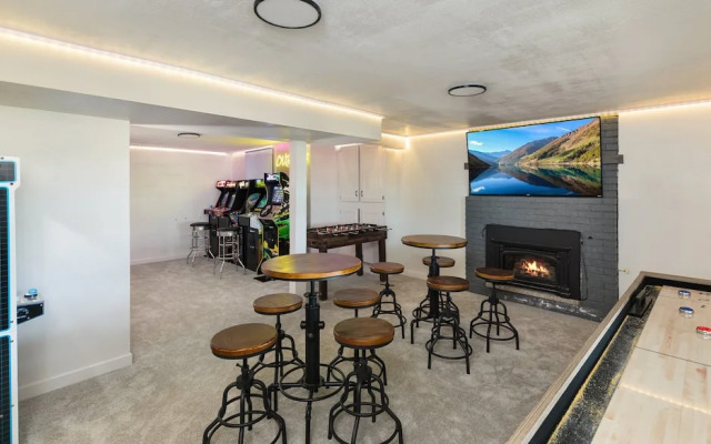 The Lookout Landing 4 Bedroom Home