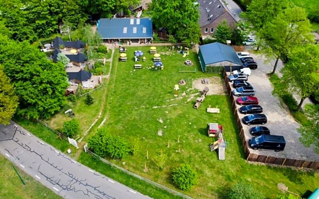 De Buitenboel Bijons4