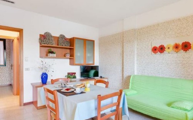Attractive Holiday Home in Follonica near Sea