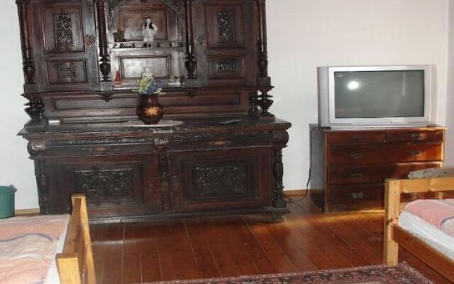 Zanati Apartmannház