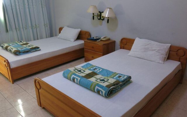 Nha Khach So 2 Guest House