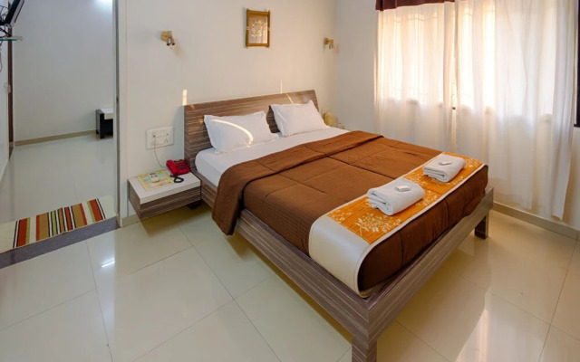 OYO 4018 Hotel Grand Ashwin