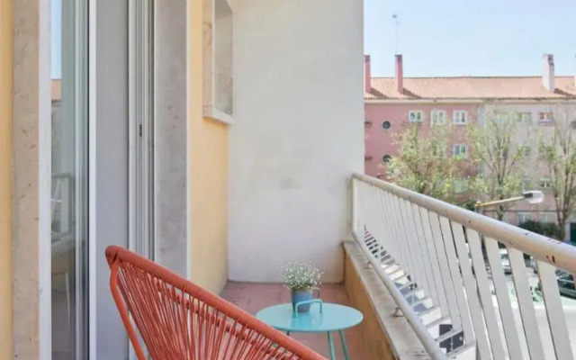 Sunset Balcony Apartment, By TimeCooler
