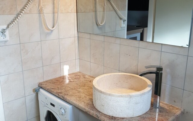 Santos Luxury Apartments