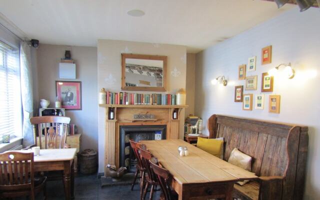 The Windsor Castle Inn