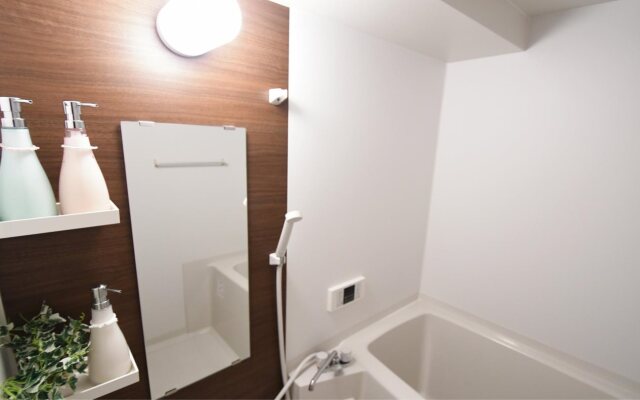 OF High Grade Nippombashi Apartment No2