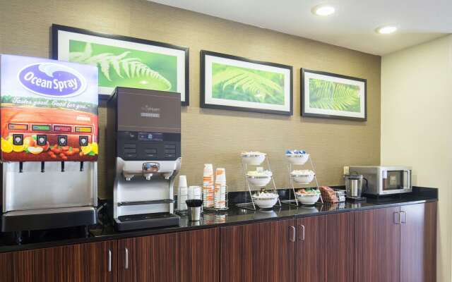 Sleep Inn & Suites