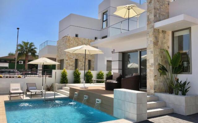 Luxury Villa4you