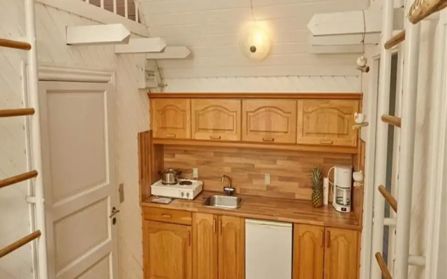 Splendid Cabin in Camping Resort