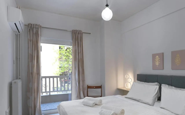 Newly Renovated Apartment in the Heart of Athens