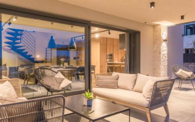 Exclusive Living Villas