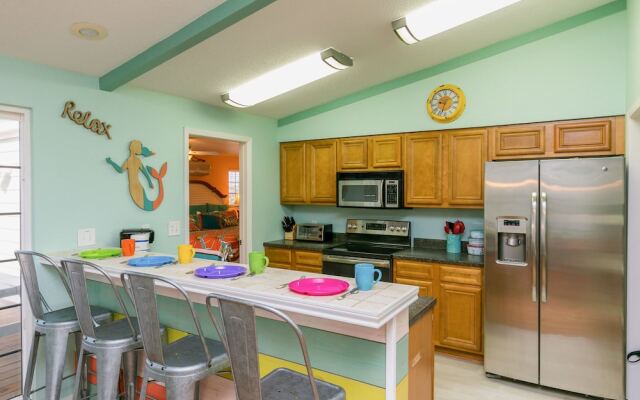 622 N Palimino Drive Home