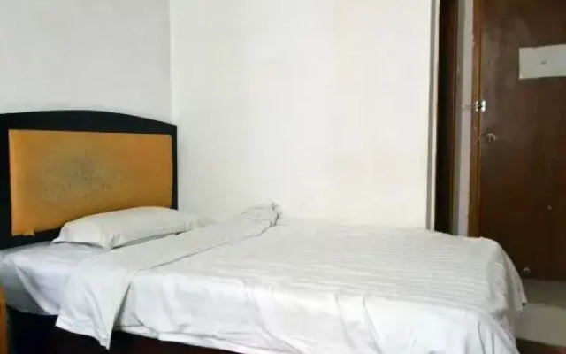 Jinyi Hotel