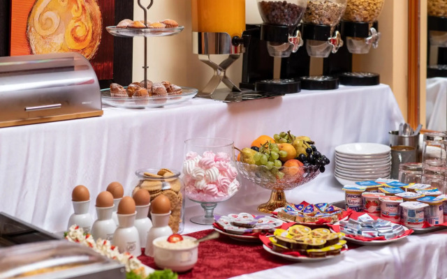 Grand Hotel Brasov