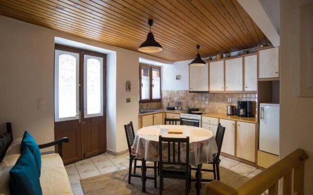 Deucalion Stone Apartment in the Centre of Arachova
