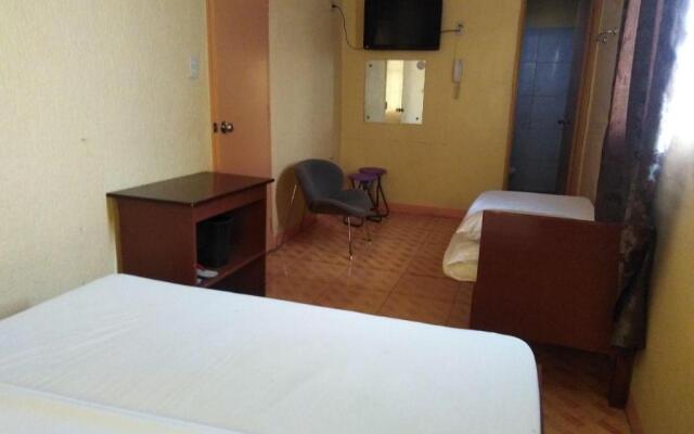 RedDoorz near SM Batangas City