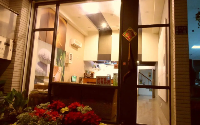 Niuniu & Meng Ka Homestay