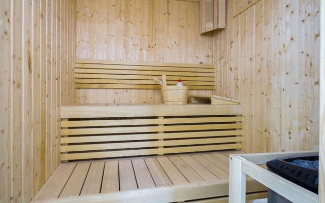 Luton Vacation Homes Continental Tower