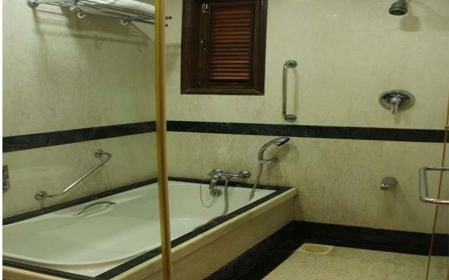 OYO 9622 Home 1BHK Colva Poolside Luxury