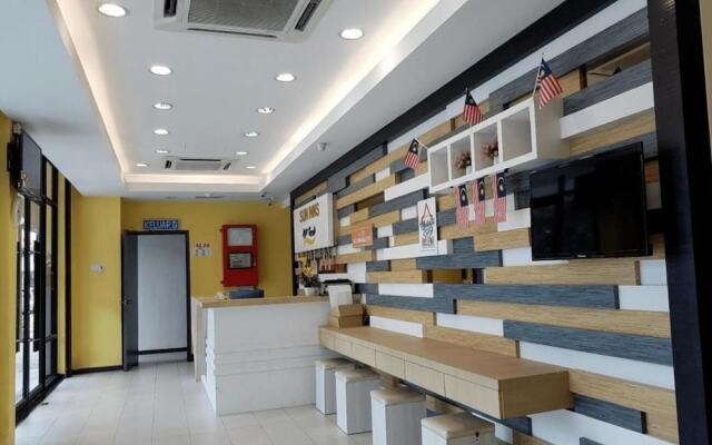 AL 33 Hotel Ayer Keroh