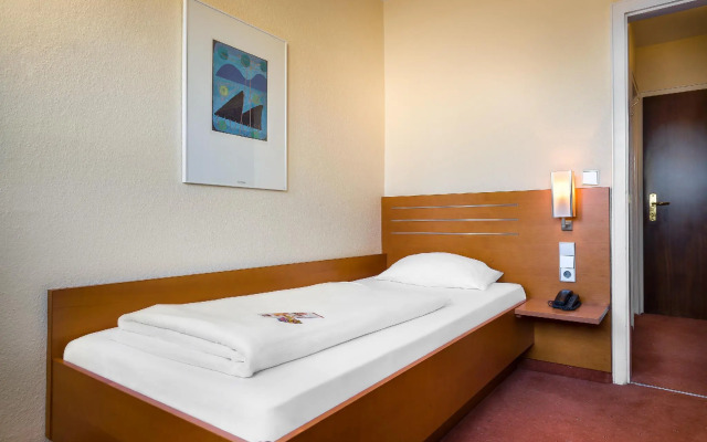 PLAZA INN Rieker Stuttgart Hauptbahnhof