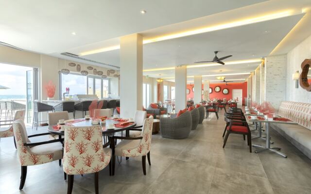 Luxury Collection at Sea Breeze Beach House by Ocean Hotels