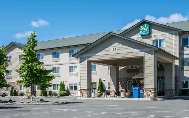 Quality Inn & Suites Sequim at Olympic National Park