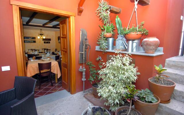 Hotel Rural Fonda de la Tea