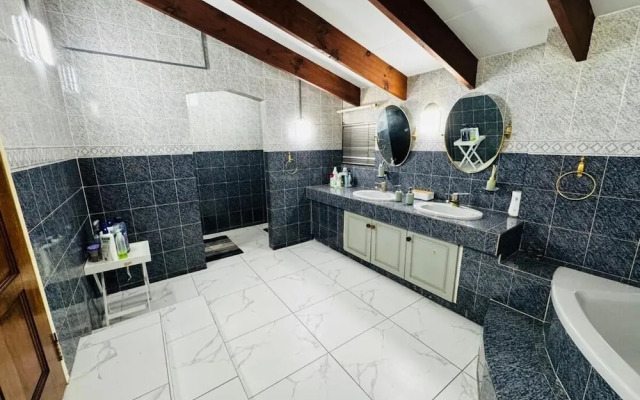 Villa Picasso - 2 Bed Villa