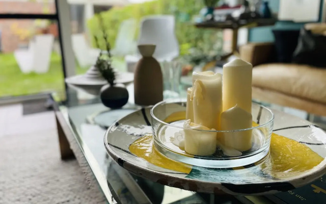 Oever51:stunning 2-bed House in Aalst