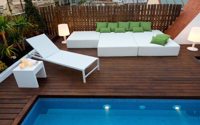 Balmes - Ático Con Piscina Privada En Barcelona