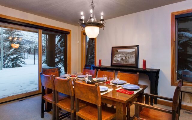 Abode at the Cove