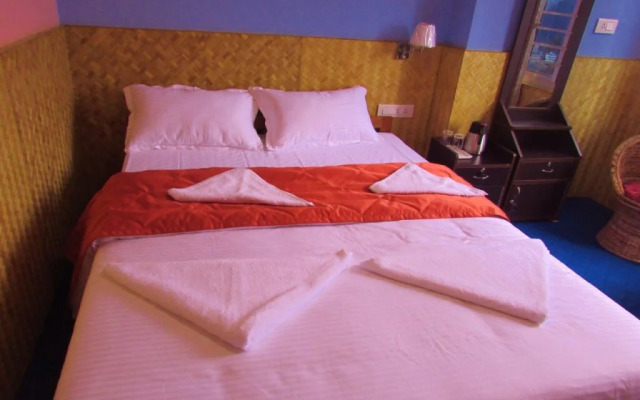 OYO 29329 Lookboong Hotel