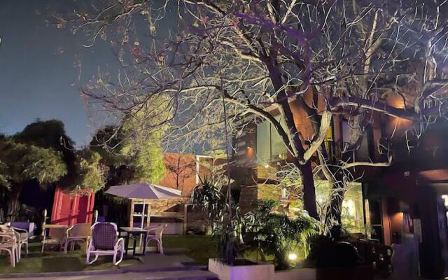 12 Avenue Lahore