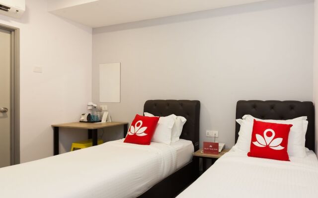 ZEN Rooms Happy Garden