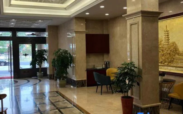 Starway Hotel Zhenjiang Railway Station