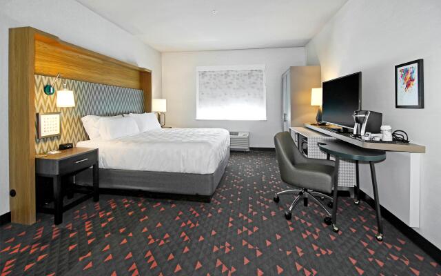 Holiday Inn Hotel & Suites Calgary Airport North, an IHG Hotel