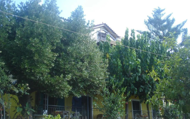 Villa Theodora