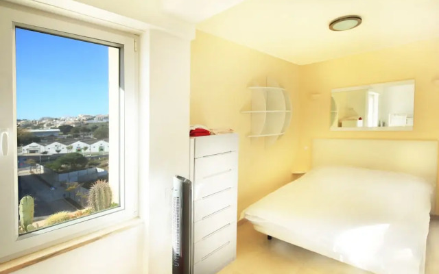 Lagos Apartment With Panoramic Yacht Marina Views