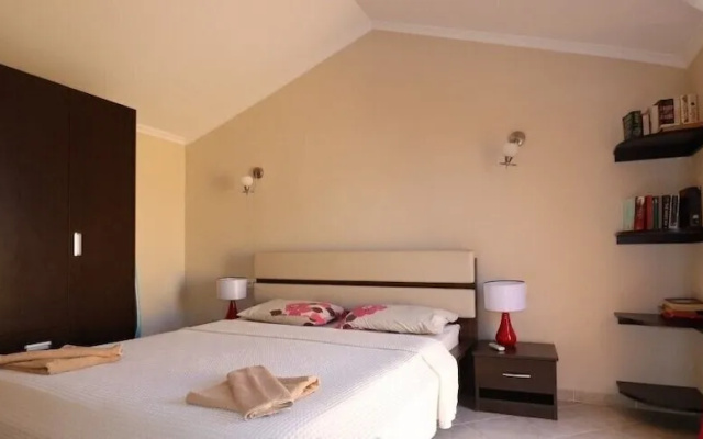 Villa TR08 by JoyLettings