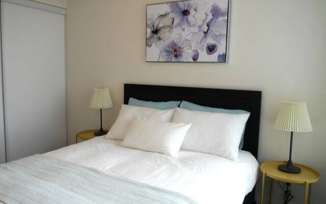 Spacious 2BR Condo with Great View