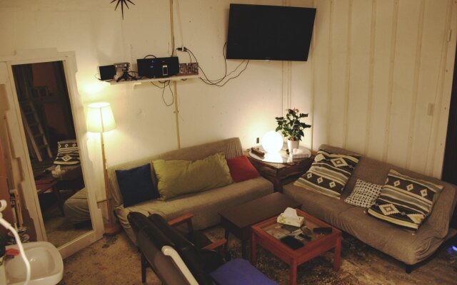 Hostel Capcellent