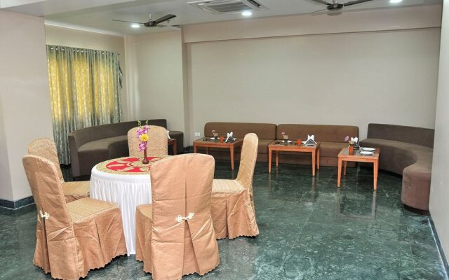 Brijwasi Lands Inn