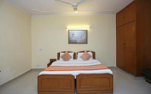 Hotel Kalkaji Residency by OYO Rooms